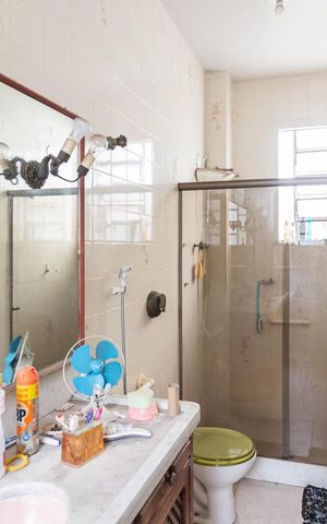 Casa à venda com 333m², 5 quartos e 3 vagasBanheiro Suíte