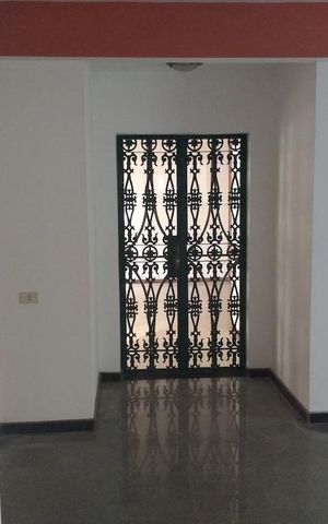 Casa para alugar com 550m², 9 quartos e 6 vagas