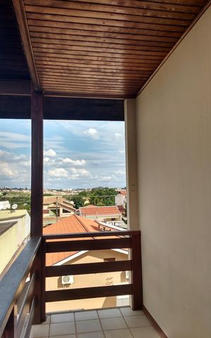 Casa para alugar com 550m², 9 quartos e 6 vagas