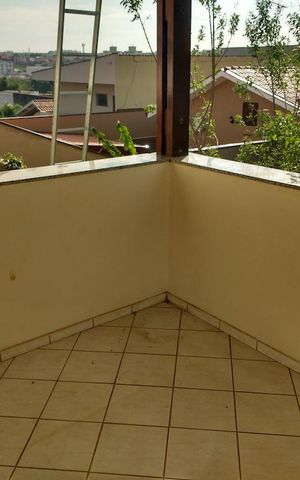 Casa para alugar com 550m², 9 quartos e 6 vagas