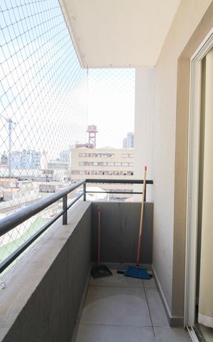 Studio à venda com 28m², 1 quarto e sem vaga Studio à venda com 28m², 1 quarto e sem vagaSala/Quarto - Varanda