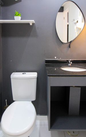 Studio à venda com 28m², 1 quarto e sem vaga Studio à venda com 28m², 1 quarto e sem vagaBanheiro