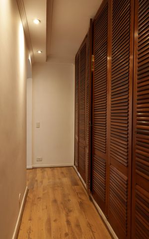 Apartamento à venda com 300m², 4 quartos e 4 vagasCorredor