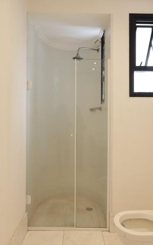 Apartamento à venda com 300m², 4 quartos e 4 vagasBanheiro da Suíte 2