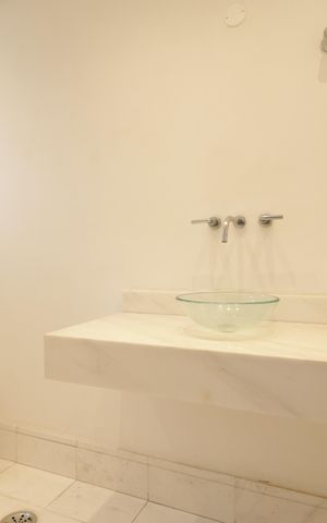 Apartamento à venda com 300m², 4 quartos e 4 vagasBanheiro da Suíte 2