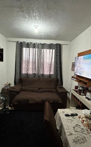 Apartamento para alugar com 40m², 2 quartos e 1 vagaSala