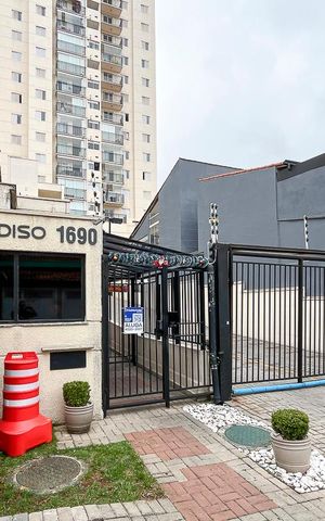 Apartamento para alugar com 59m², 2 quartos e 1 vagaFachada + plaquinha