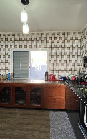 Casa para alugar com 330m², 3 quartos e 4 vagas