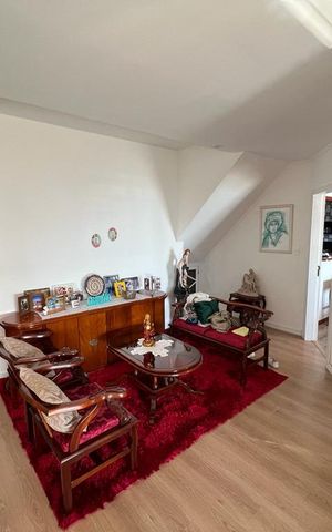 Casa para alugar com 330m², 3 quartos e 4 vagas