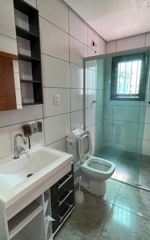 Casa à venda com 138m², 3 quartos e 3 vagasBanheiro 1