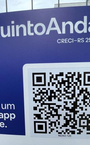 Casa à venda com 138m², 3 quartos e 3 vagasPlaca KEFI-16