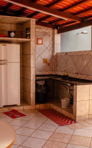 Casa à venda com 270m², 4 quartos e 3 vagas