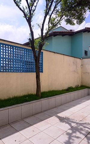 Casa à venda com 284m², 2 quartos e 4 vagasQuintal 