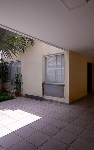 Casa à venda com 284m², 2 quartos e 4 vagasGaragem 