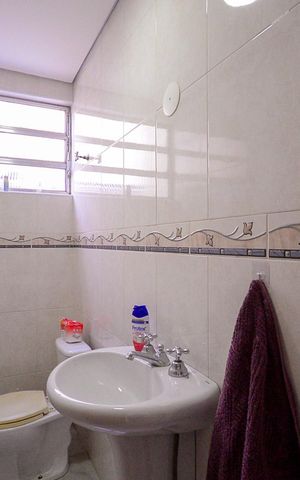 Casa à venda com 284m², 2 quartos e 4 vagasLavabo 