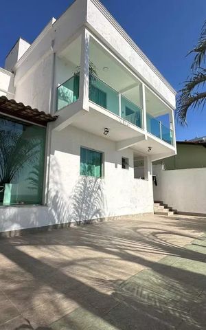 Casa à venda com 292m², 3 quartos e 3 vagas