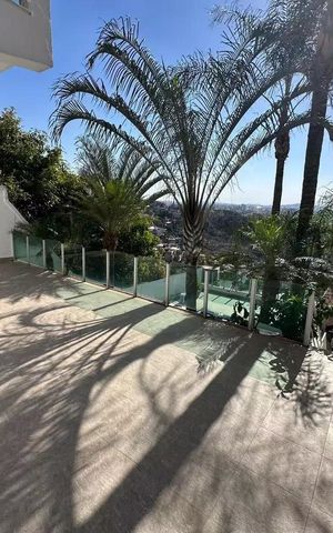 Casa à venda com 292m², 3 quartos e 3 vagas