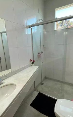 Casa à venda com 292m², 3 quartos e 3 vagas