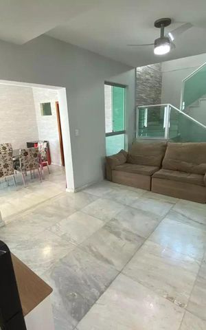 Casa à venda com 292m², 3 quartos e 3 vagas