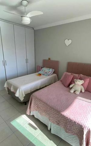 Casa à venda com 292m², 3 quartos e 3 vagas