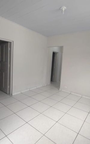 Casa à venda com 161m², 3 quartos e 1 vaga