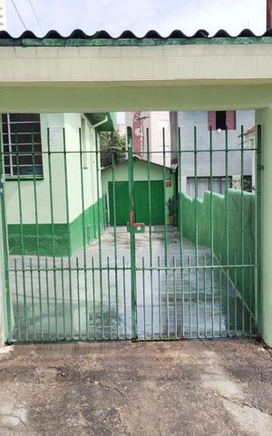 Casa à venda com 161m², 3 quartos e 1 vaga