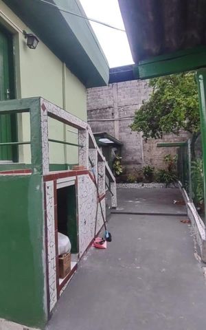 Casa à venda com 161m², 3 quartos e 1 vaga