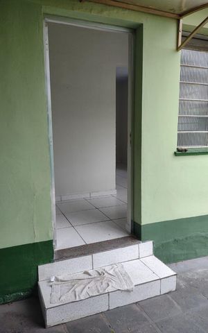 Casa à venda com 161m², 3 quartos e 1 vaga