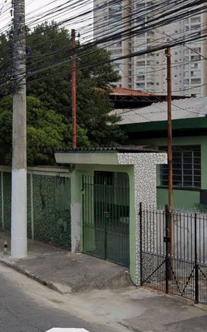 Casa à venda com 161m², 3 quartos e 1 vaga