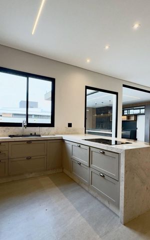 Casa de condomínio à venda com 314m², 3 quartos e 4 vagas
