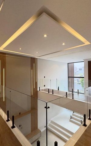Casa de condomínio à venda com 314m², 3 quartos e 4 vagas