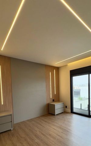 Casa de condomínio à venda com 314m², 3 quartos e 4 vagas