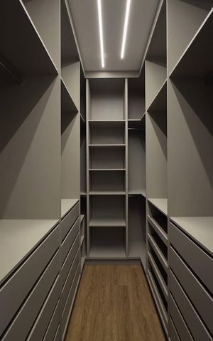 Casa de condomínio à venda com 314m², 3 quartos e 4 vagas