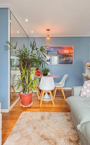 Apartamento à venda com 50m², 2 quartos e 1 vaga Apartamento à venda com 50m², 2 quartos e 1 vagaSala