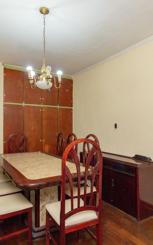 Casa à venda com 150m², 3 quartos e 1 vaga Casa à venda com 150m², 3 quartos e 1 vagaSala 2