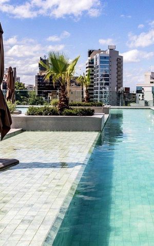 Studio para alugar com 24m², 1 quarto e 1 vaga Studio para alugar com 24m², 1 quarto e 1 vagaPiscina