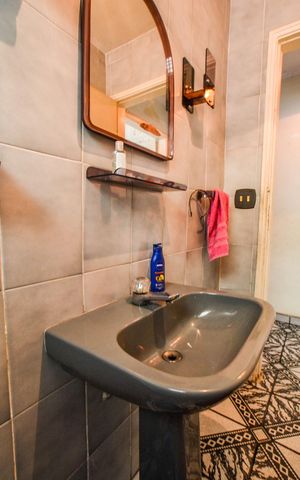 Casa à venda com 182m², 3 quartos e 2 vagas Casa à venda com 182m², 3 quartos e 2 vagasLavabo