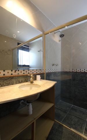 Apartamento à venda com 143m², 3 quartos e 2 vagasBanheiro da Suíte