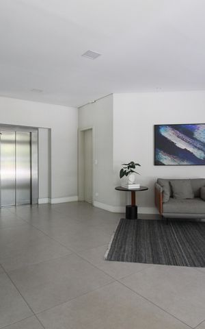 Apartamento à venda com 143m², 3 quartos e 2 vagasHall Social