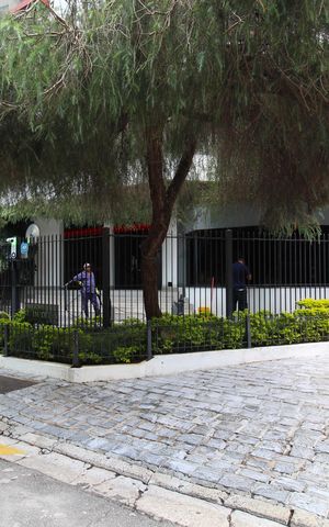 Apartamento à venda com 143m², 3 quartos e 2 vagasFachada e Portaria