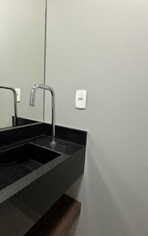 Apartamento à venda com 107m², 2 quartos e 2 vagas Apartamento à venda com 107m², 2 quartos e 2 vagasLavabo