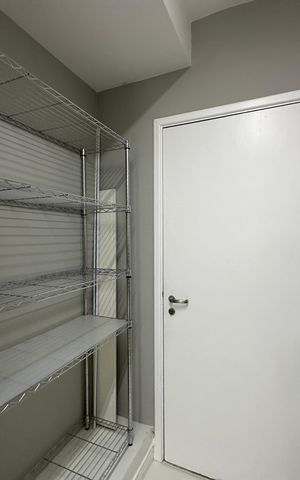 Apartamento à venda com 107m², 2 quartos e 2 vagas Apartamento à venda com 107m², 2 quartos e 2 vagasÁrea de Serviço