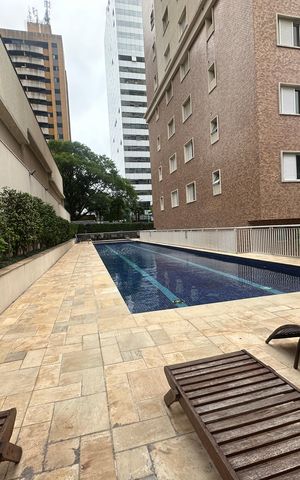 Apartamento à venda com 107m², 2 quartos e 2 vagas Apartamento à venda com 107m², 2 quartos e 2 vagasÁrea comum - Piscina
