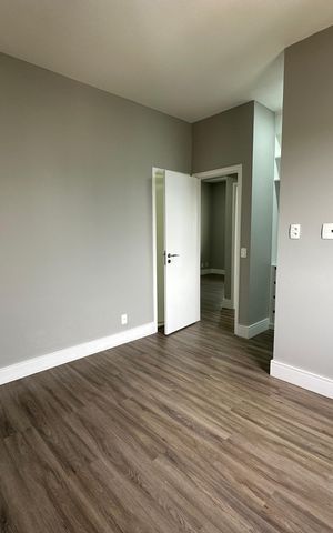 Apartamento à venda com 107m², 2 quartos e 2 vagas Apartamento à venda com 107m², 2 quartos e 2 vagasSuíte 2