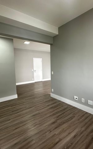 Apartamento à venda com 107m², 2 quartos e 2 vagas Apartamento à venda com 107m², 2 quartos e 2 vagasSala