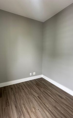 Apartamento à venda com 107m², 2 quartos e 2 vagas Apartamento à venda com 107m², 2 quartos e 2 vagasSuíte 1