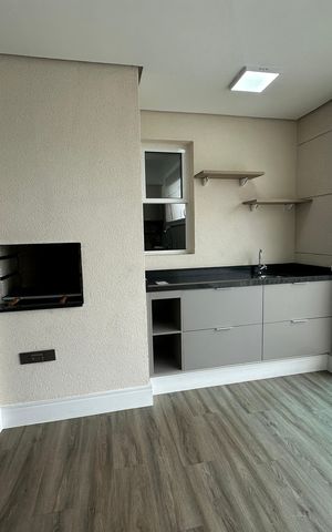 Apartamento à venda com 107m², 2 quartos e 2 vagas Apartamento à venda com 107m², 2 quartos e 2 vagasVaranda