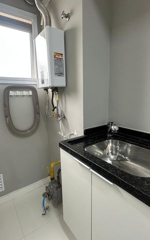 Apartamento à venda com 107m², 2 quartos e 2 vagas Apartamento à venda com 107m², 2 quartos e 2 vagasÁrea de Serviço