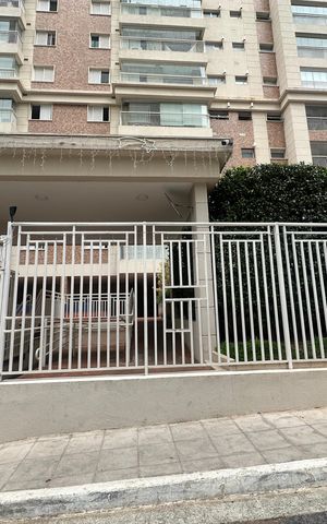 Apartamento à venda com 107m², 2 quartos e 2 vagas Apartamento à venda com 107m², 2 quartos e 2 vagasFachada e portaria