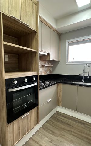 Apartamento à venda com 107m², 2 quartos e 2 vagas Apartamento à venda com 107m², 2 quartos e 2 vagasCozinha